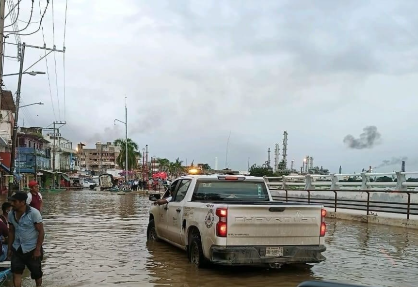SEDENA brinda asistencia a 107 comunidades en Veracruz