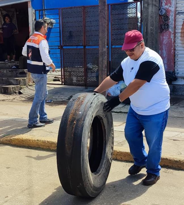 Operativo elimina más de 66 toneladas de llantas contra dengue