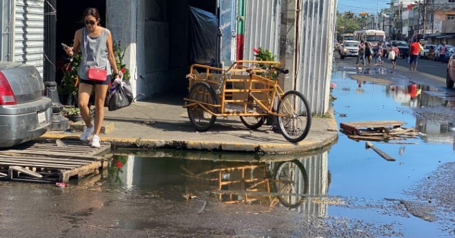 Aguas negras afectan el Centro HistÃƒÂ³rico de Veracruz
