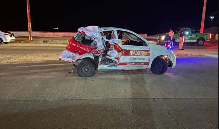 Choque nocturno en Coatzacoalcos por velocidad y alcohol