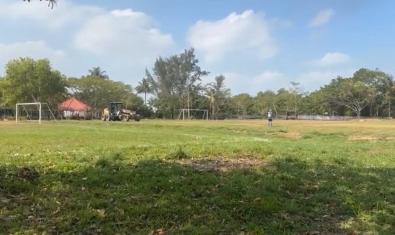 Deportistas regresan a los campos de la Alameda en Coatzacoalcos
