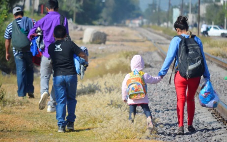 DesafÃÂos de niños y adolescentes migrantes en América Latina