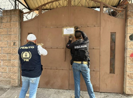 FGE asegura 300 mil pesos en cateo a familia polÃÂtica en Coatzacoalcos