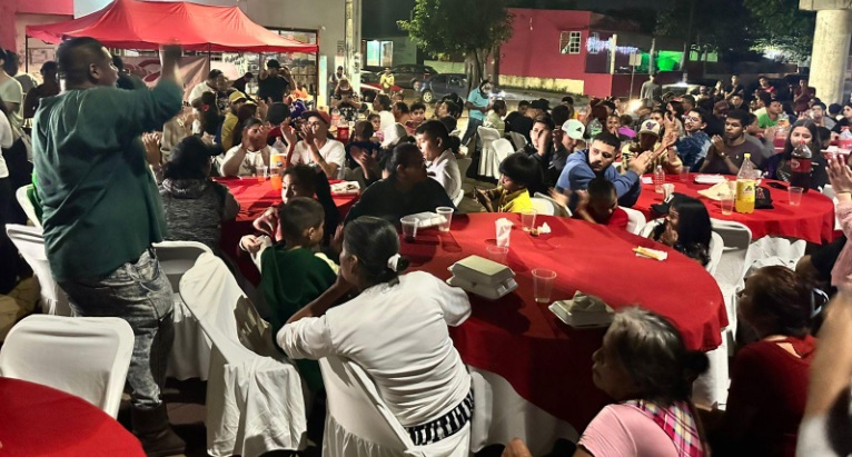 MÃƒÂ¡s de 180 migrantes celebran la Navidad en Coatzacoalcos