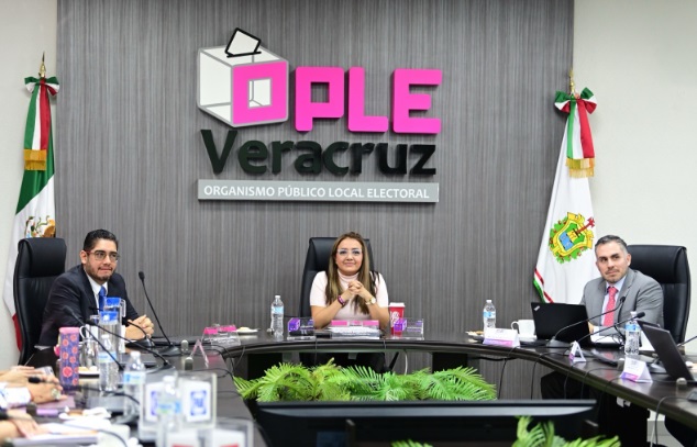 OPLE Veracruz recibe capacitaciÃƒÂ³n en tiempos de radio y televisiÃƒÂ³n