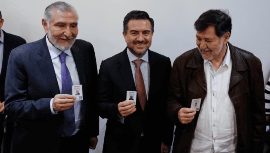 Premios por Traición: PolÃÂticos en la Mira de la CrÃÂtica